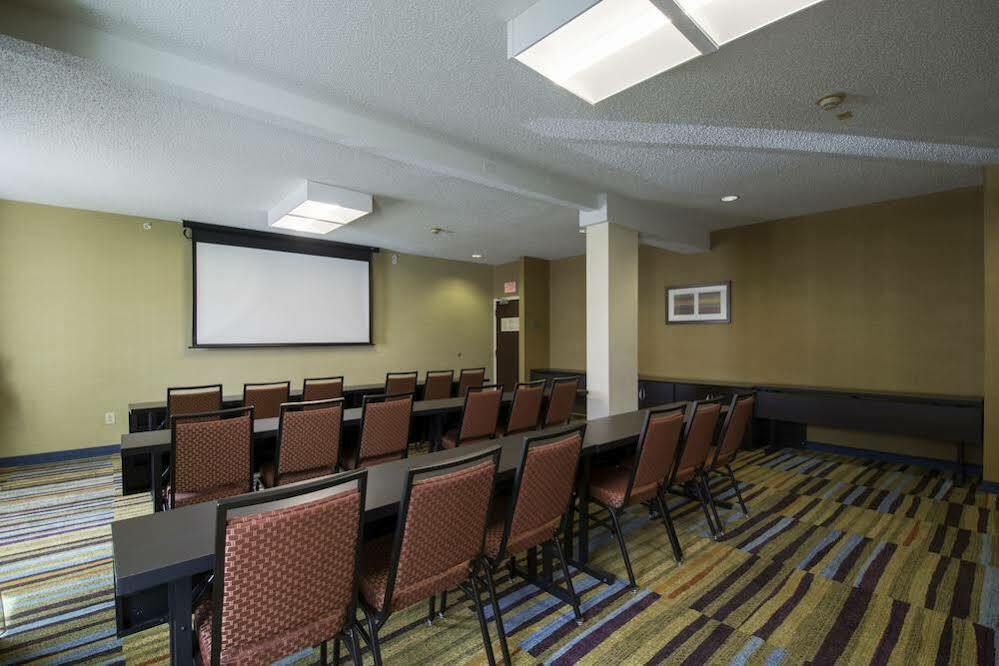 Fairfield Inn & Suites By Marriott Cleveland Streetsboro Exterior photo